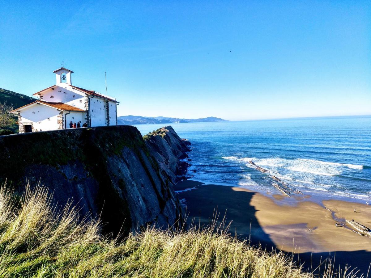 Apartamento Costa II Con Parking Exterior Comunitario Zumaia Zewnętrze zdjęcie