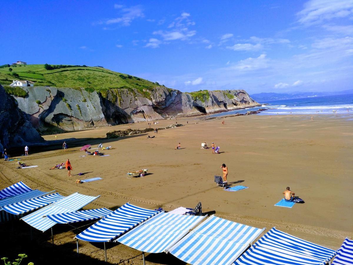 Apartamento Costa II Con Parking Exterior Comunitario Zumaia Zewnętrze zdjęcie